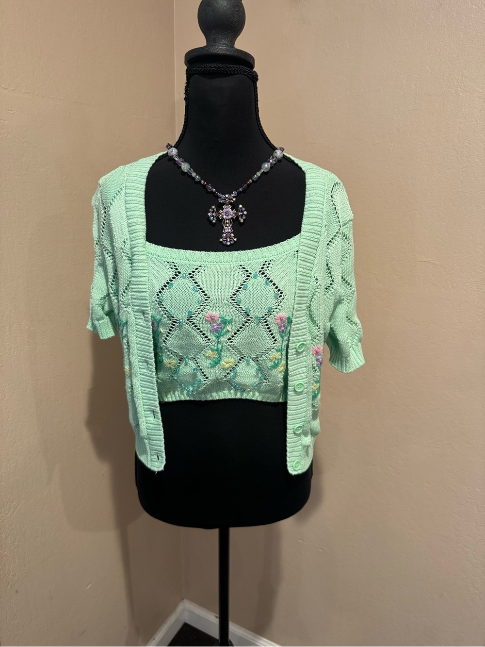 Mint Green Knit Cropped Tank & Short Sleeve Cardigan Set W/Embroidered Flowers
